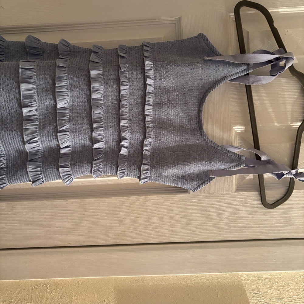 Stunning V. Chapman Bodycon Midi Ruffle Dress - Picture 3 of 4